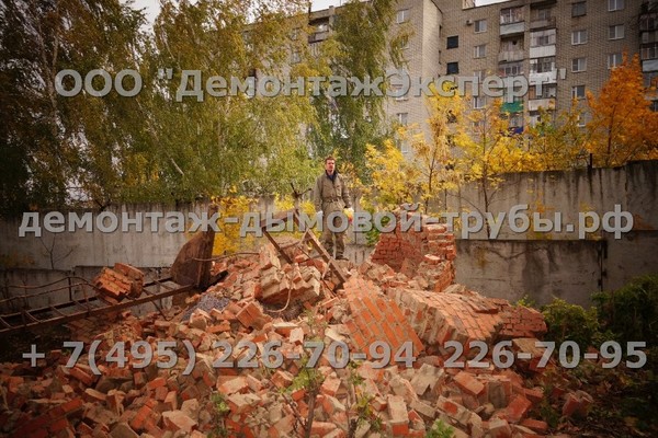 Демонтаж водонапорной башни на молочном комбинате в Саранске