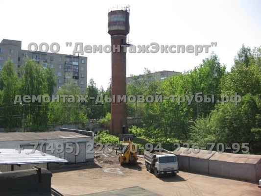 Демонтаж водонапорной башни на молочном комбинате в Саранске